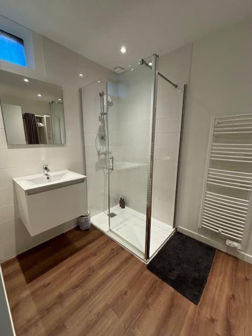 Proche De La Gare Apartamento *